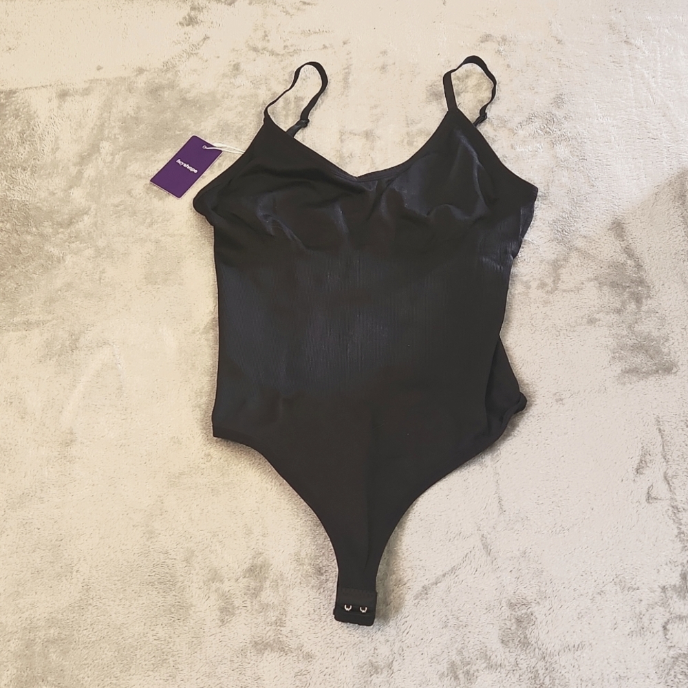 Hey Shape Snatch Thong Black Bodysuit Adj. Straps hook and eye crotch.  SIZE XL